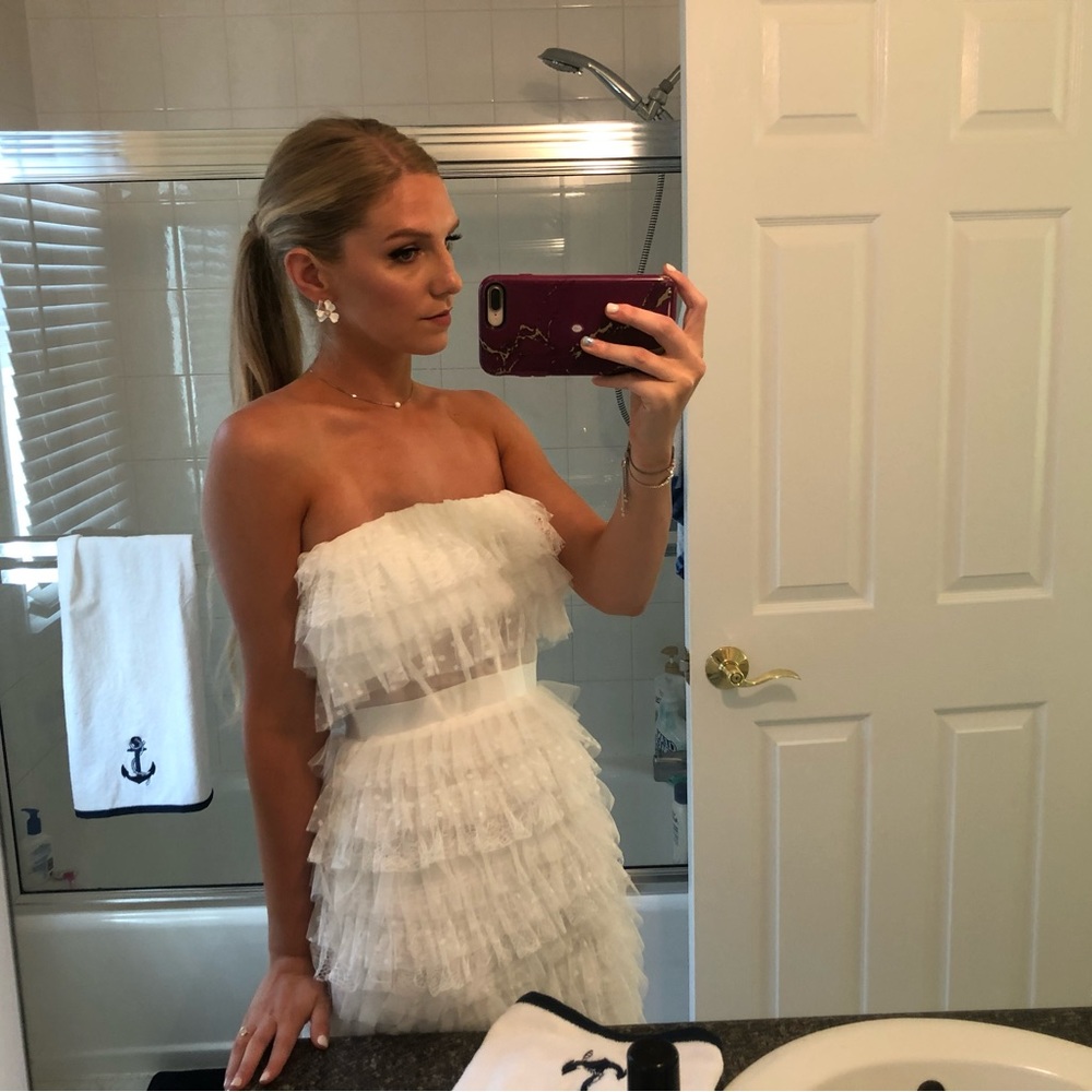 BCBGMAXAZRIA Flounce Tiered Lace Dress